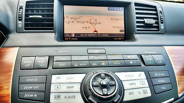 Used 2007 INFINITI M45 Sport w/ Technology Pkg RWD image 21