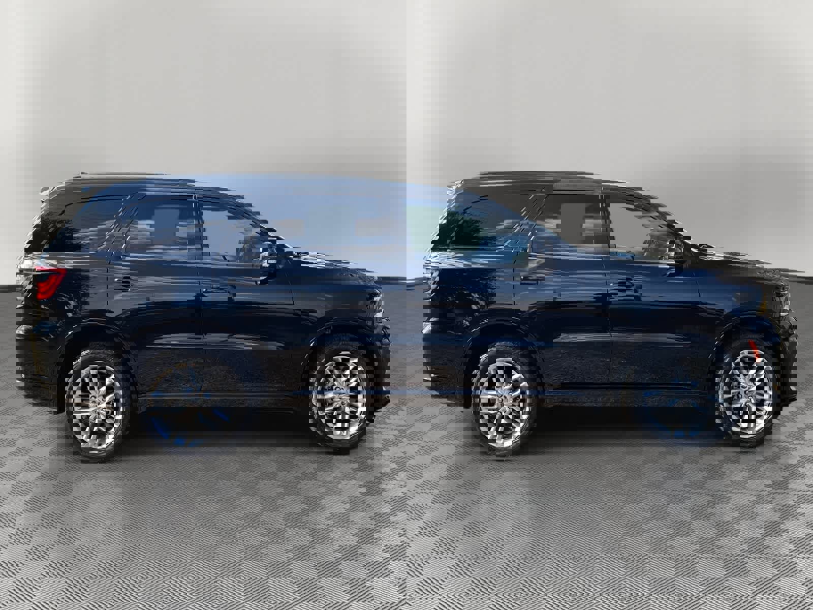 Used 2024 Dodge Durango GT image 2