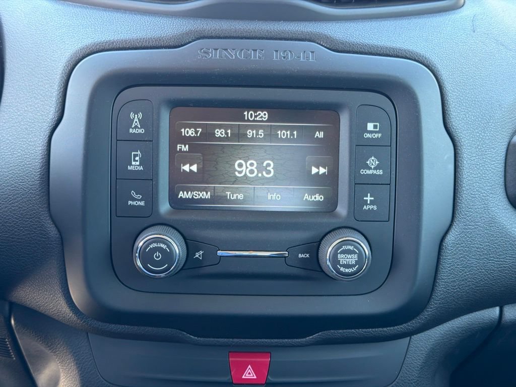 Used 2017 Jeep Renegade Trailhawk AWD/4WD image 29