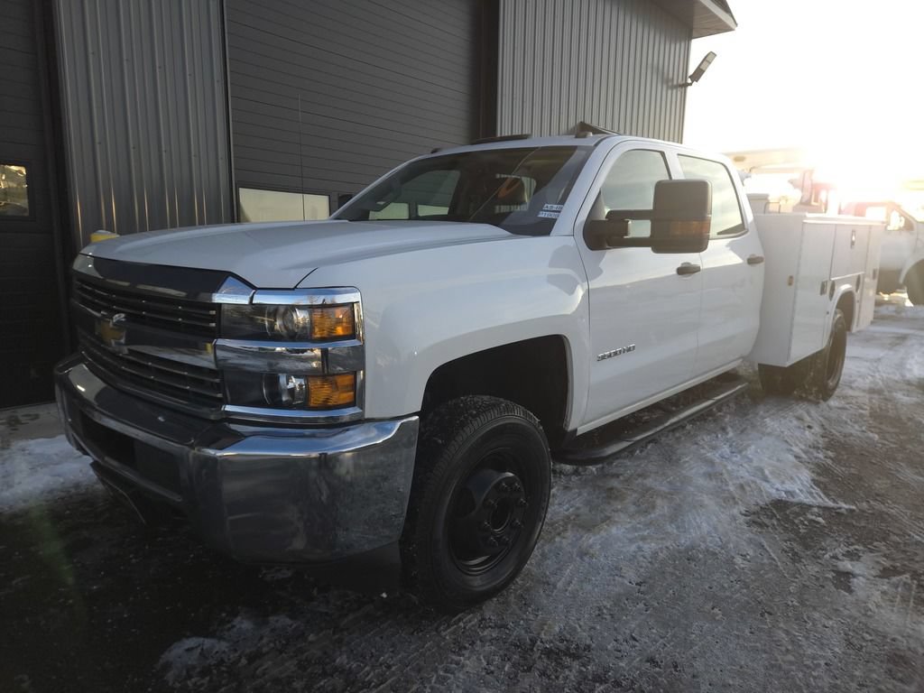 Used 2015 Chevrolet Silverado 3500 W/T w/ WT Convenience Package RWD image 2