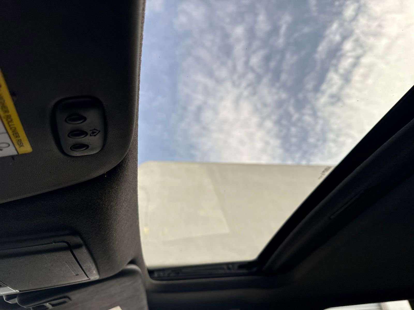 Used 2015 Ford F250 Platinum w/ FX4 Off-Road Package image 21