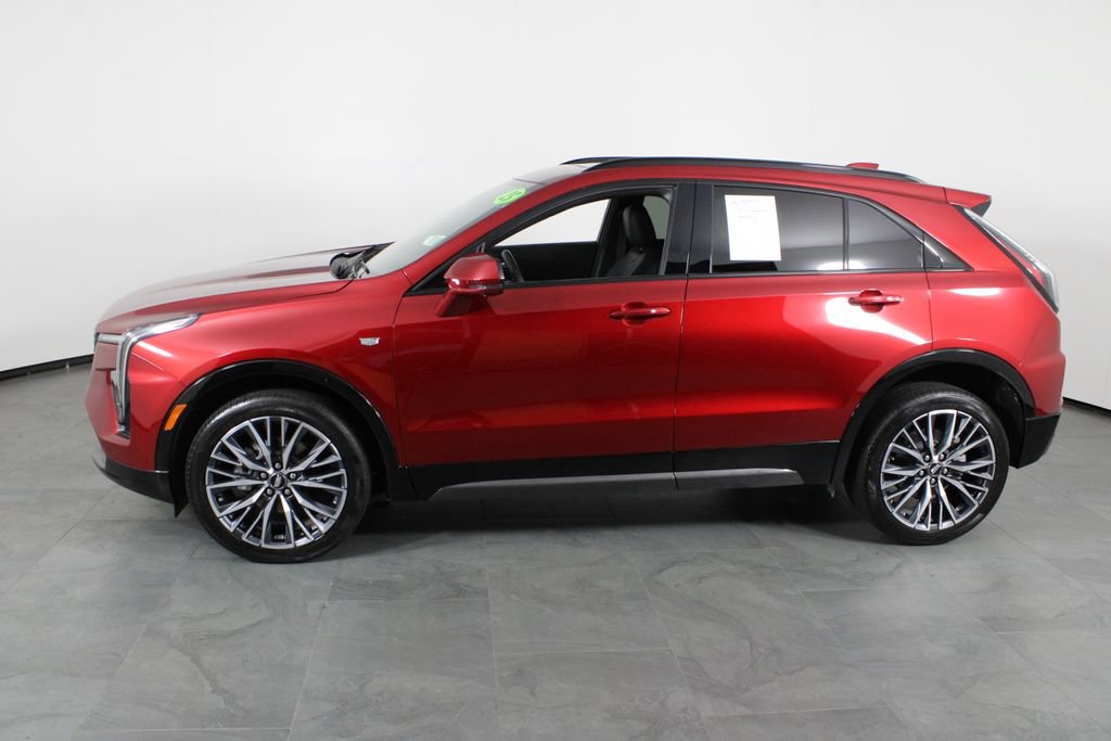 Used 2025 Cadillac XT4 Sport FWD image 12