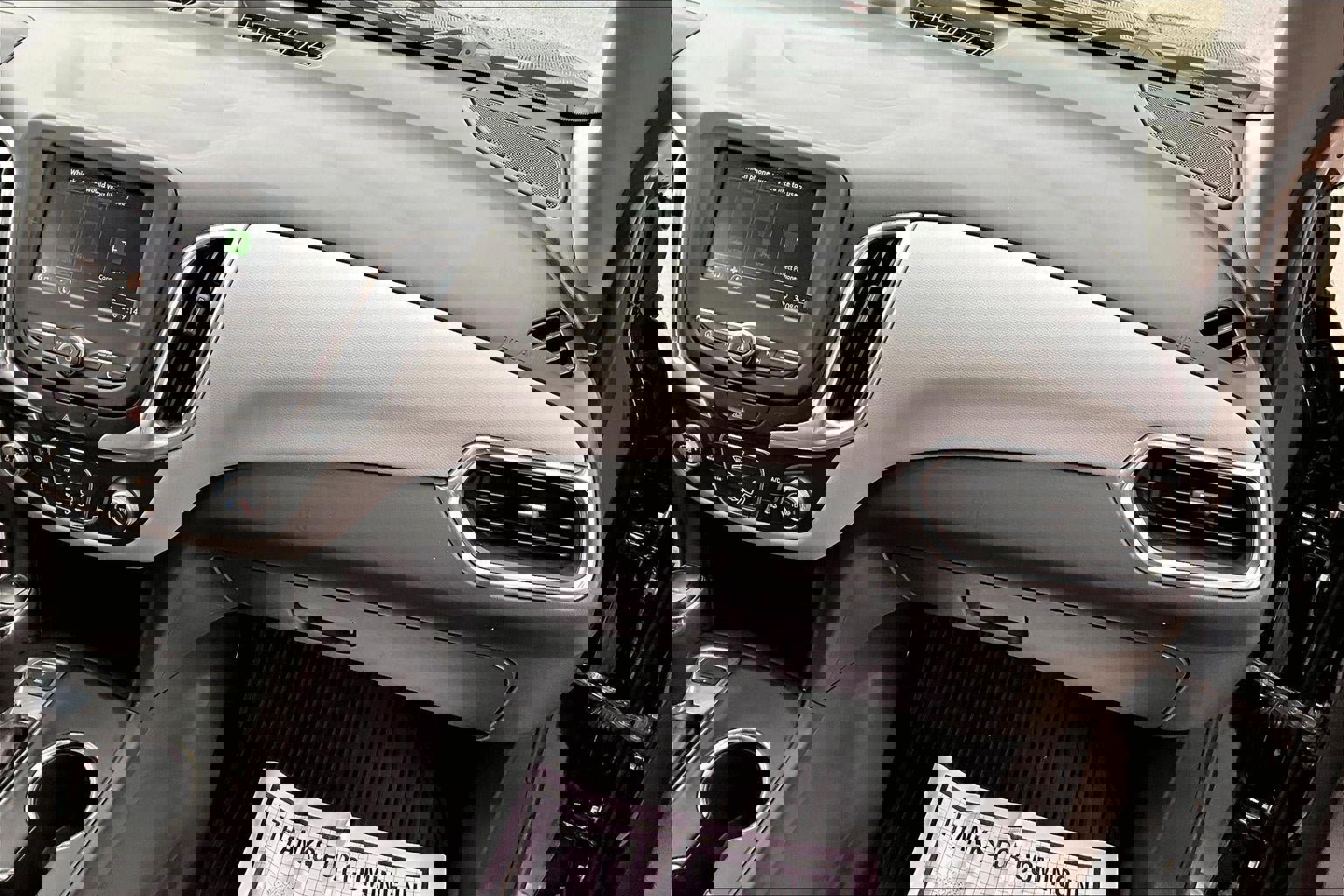 Used 2021 Chevrolet Equinox LS w/ LS Convenience Package image 15