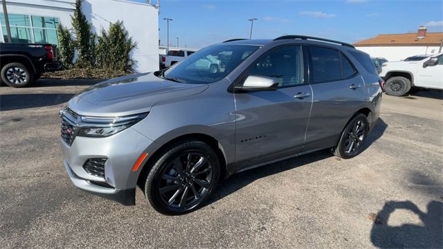 Used 2023 Chevrolet Equinox RS image 6