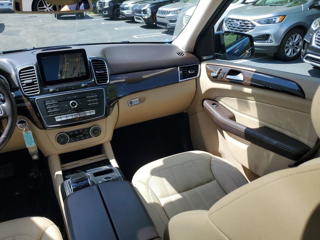 Used 2017 Mercedes-Benz GLE 350 w/ Premium 2 Package image 18
