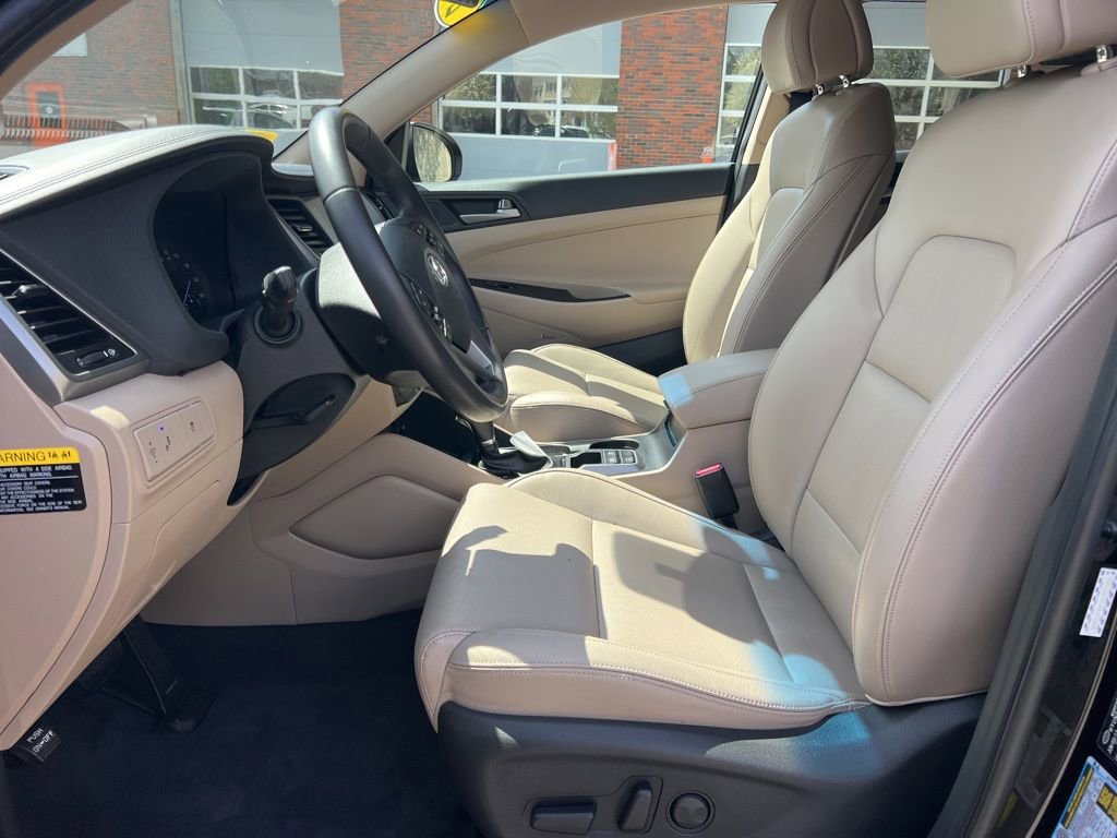 Used 2017 Hyundai Tucson SE Plus AWD/4WD image 14