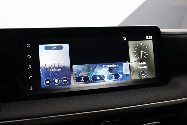 Used 2025 Nissan Kicks SV image 17