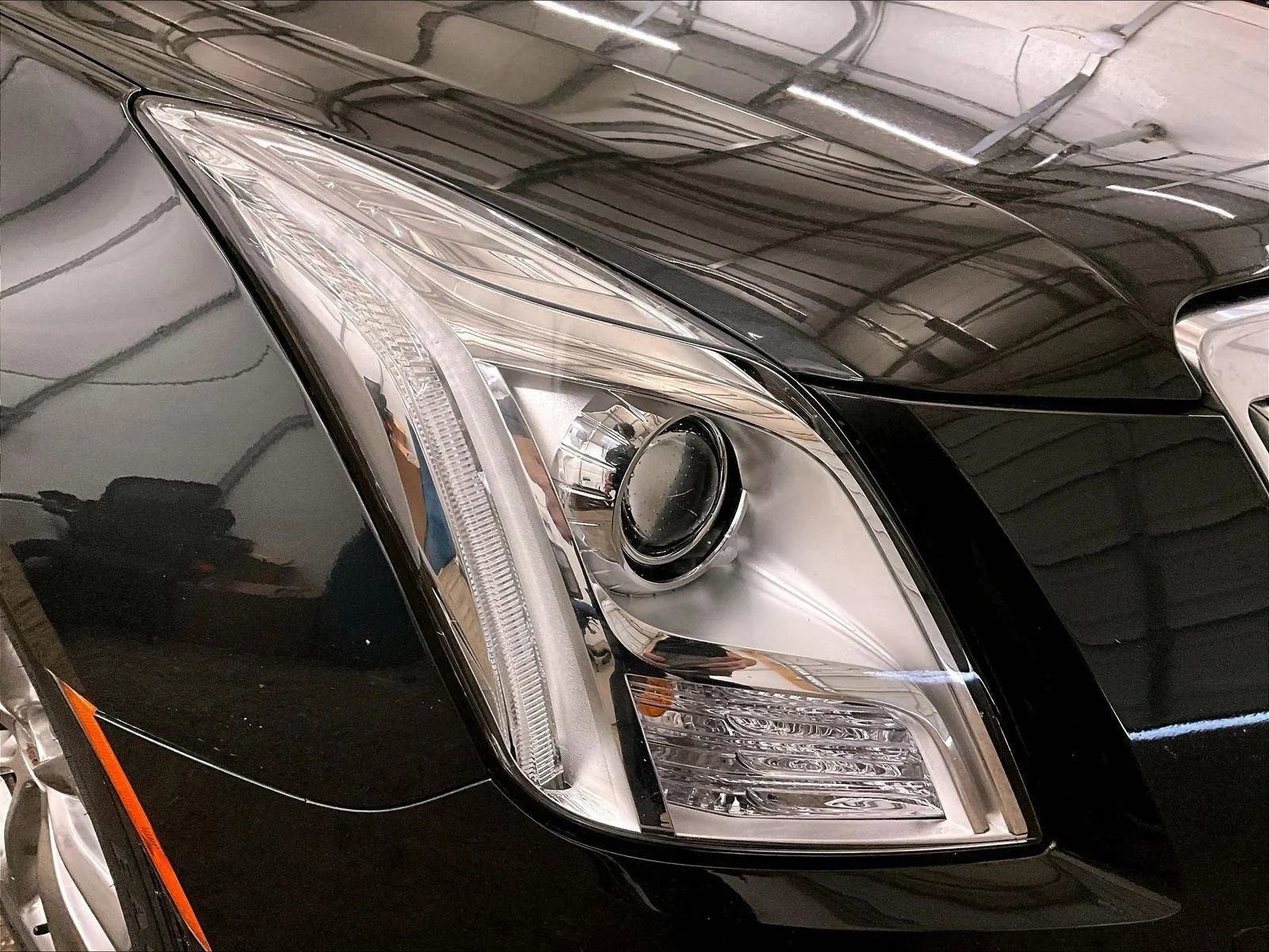 Used 2013 Cadillac XTS Luxury w/ Driver Awareness Package AWD/4WD image 28