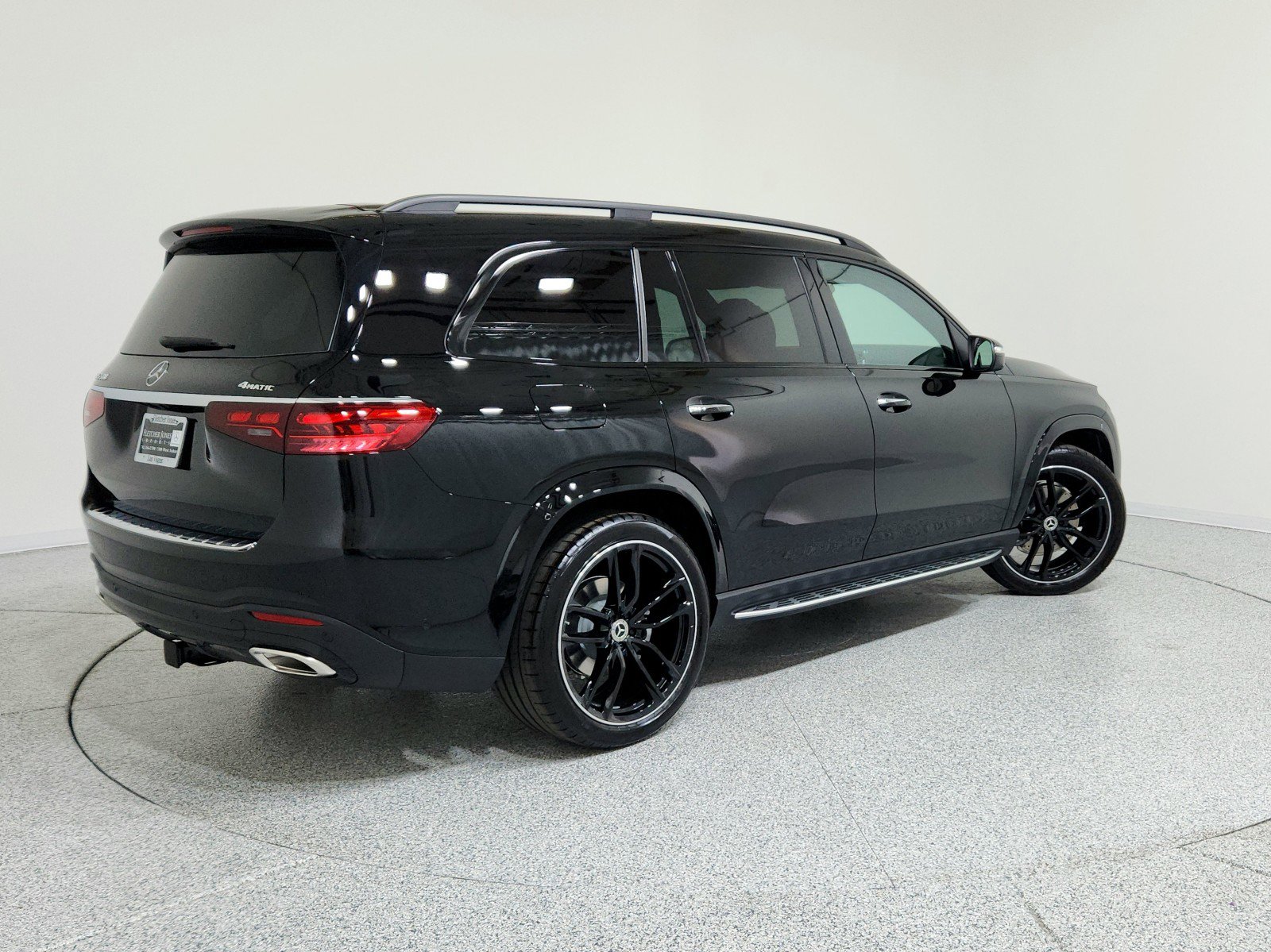 New 2026 Mercedes-Benz GLS 580 4MATIC image 3