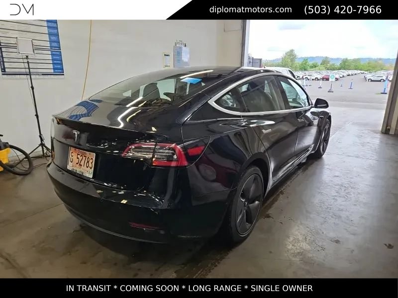 Used 2018 Tesla Model 3 Long Range RWD image 4