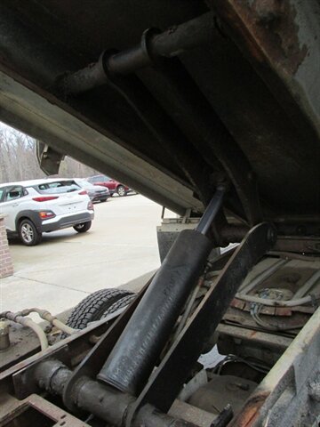 Used 2007 Ford F350 4x4 Regular Cab DRW Super Duty image 9