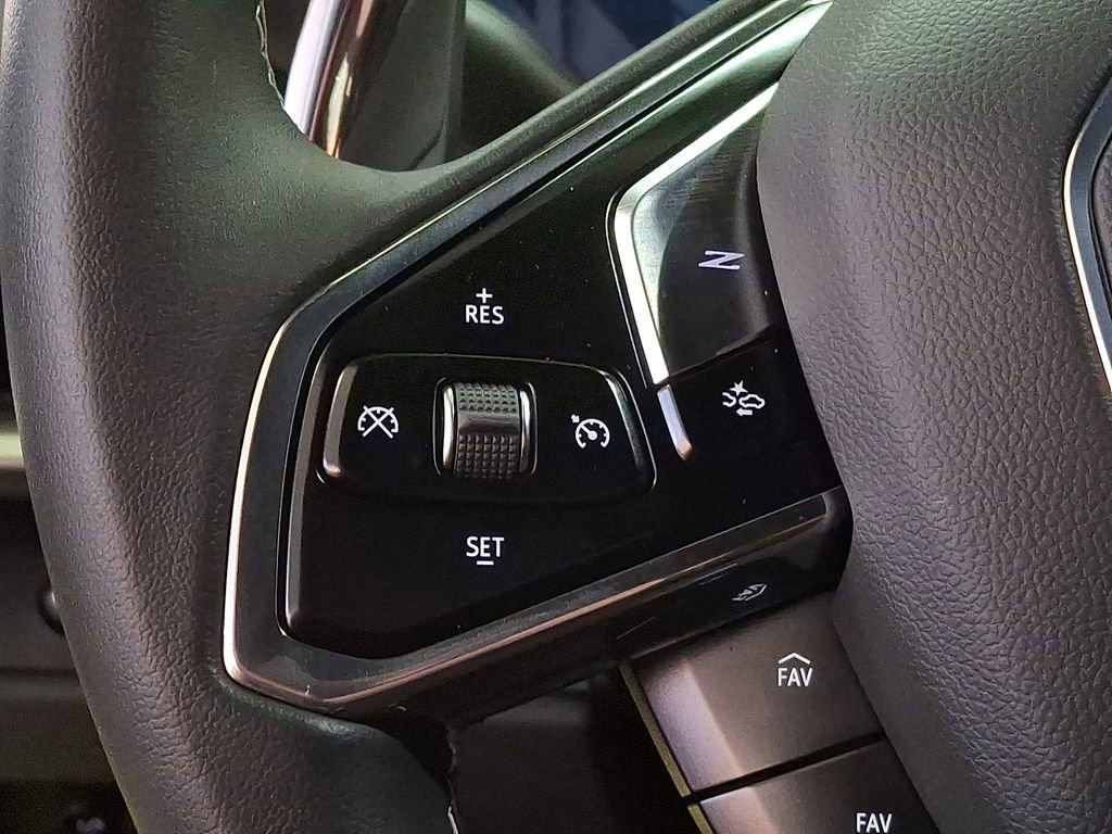 Used 2024 Chevrolet Corvette Z06 image 18