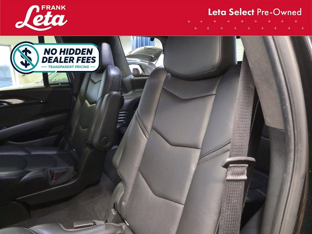 Used 2018 Cadillac Escalade Platinum RWD image 22