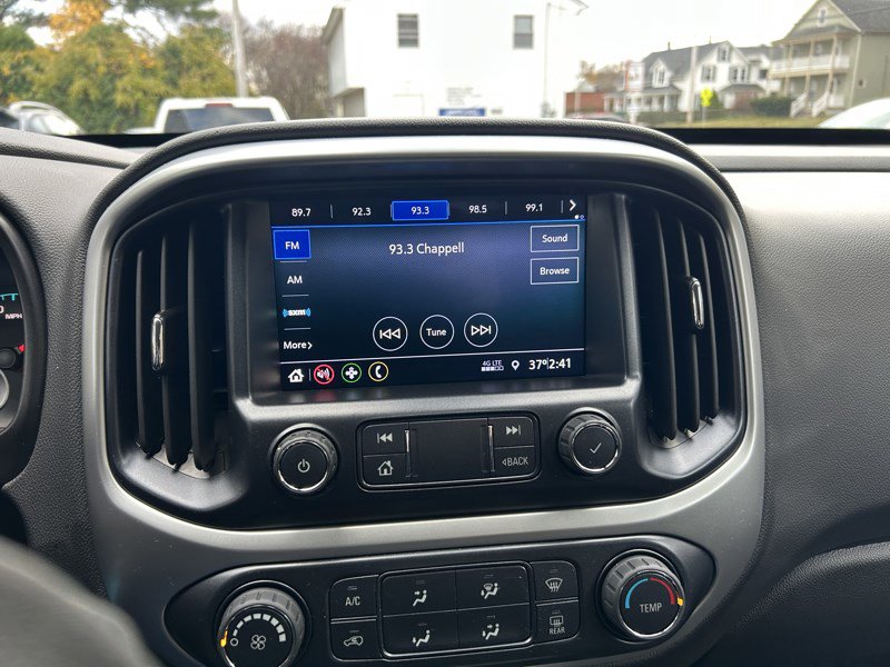 Used 2022 Chevrolet Colorado LT w/ Safety Package image 12