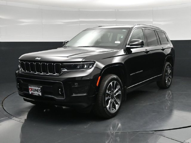 Used 2022 Jeep Grand Cherokee L Overland w/ Luxury Tech Group IV AWD/4WD image 7