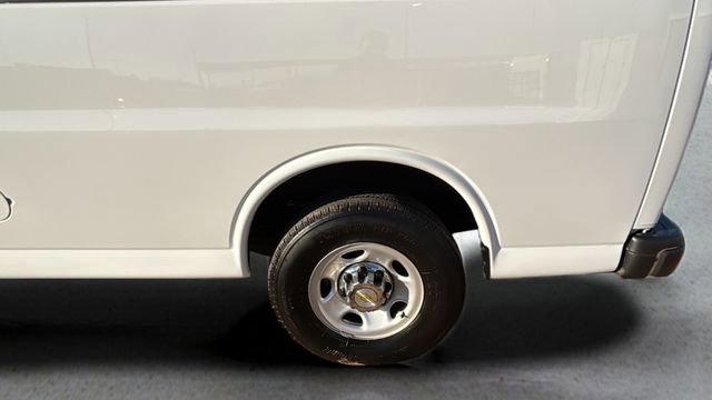 Used 2024 Chevrolet Express 3500 LT w/ LT Preferred Equipment Group image 30