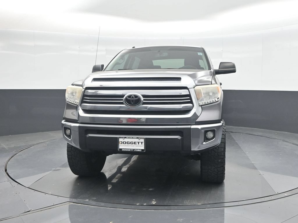 Used 2017 Toyota Tundra SR5 w/ SR5 Upgrade Package RWD image 5