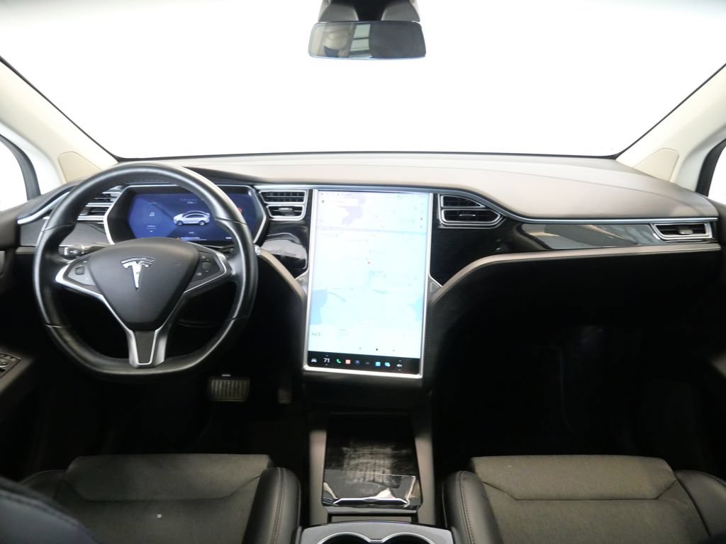 Used 2016 Tesla Model X 75D AWD/4WD image 16
