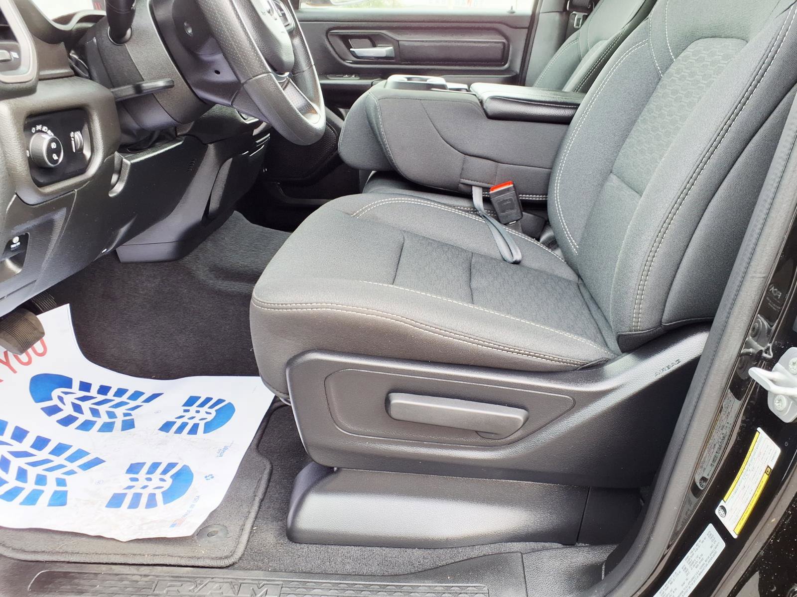 Used 2025 RAM 1500 Tradesman w/ Night Edition image 23