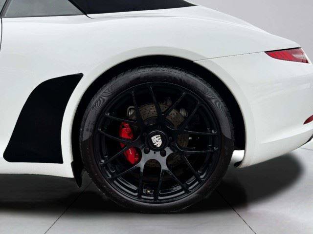 Used 2013 Porsche 911 Carrera S RWD image 48