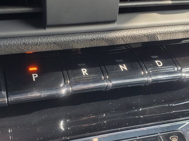 Certified 2023 Lincoln Corsair FWD w/ Equipment Group 101A image 21