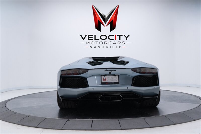 Used 2013 Lamborghini Aventador LP 700-4 AWD/4WD image 9