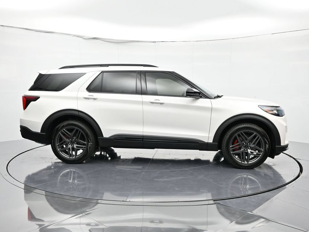 New 2026 Ford Explorer ST w/ Sun And Sound Package RWD image 4