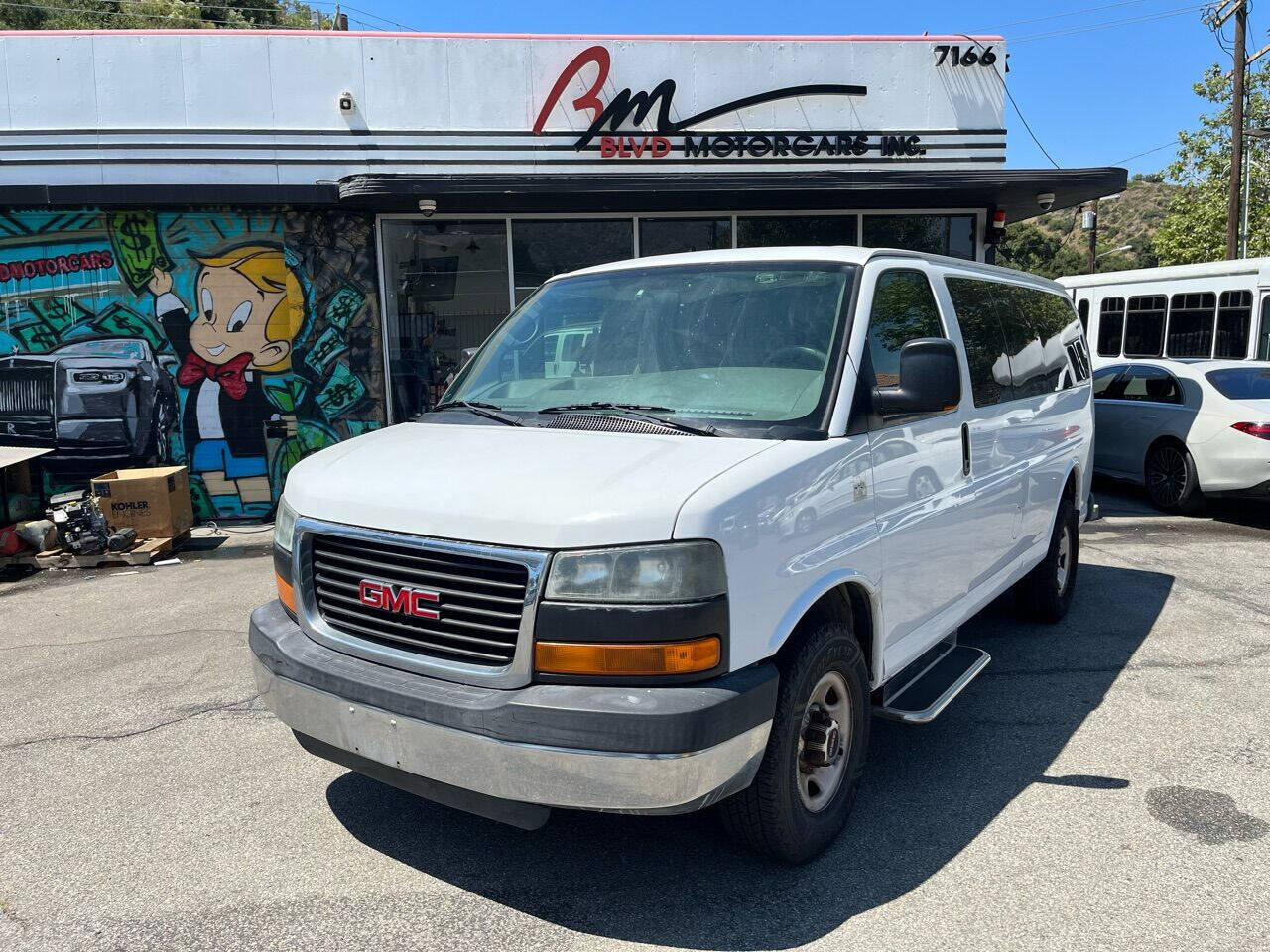 Used 2006 GMC Savana 2500 Passenger w/ LT Preferred Equipment Group RWD image 1