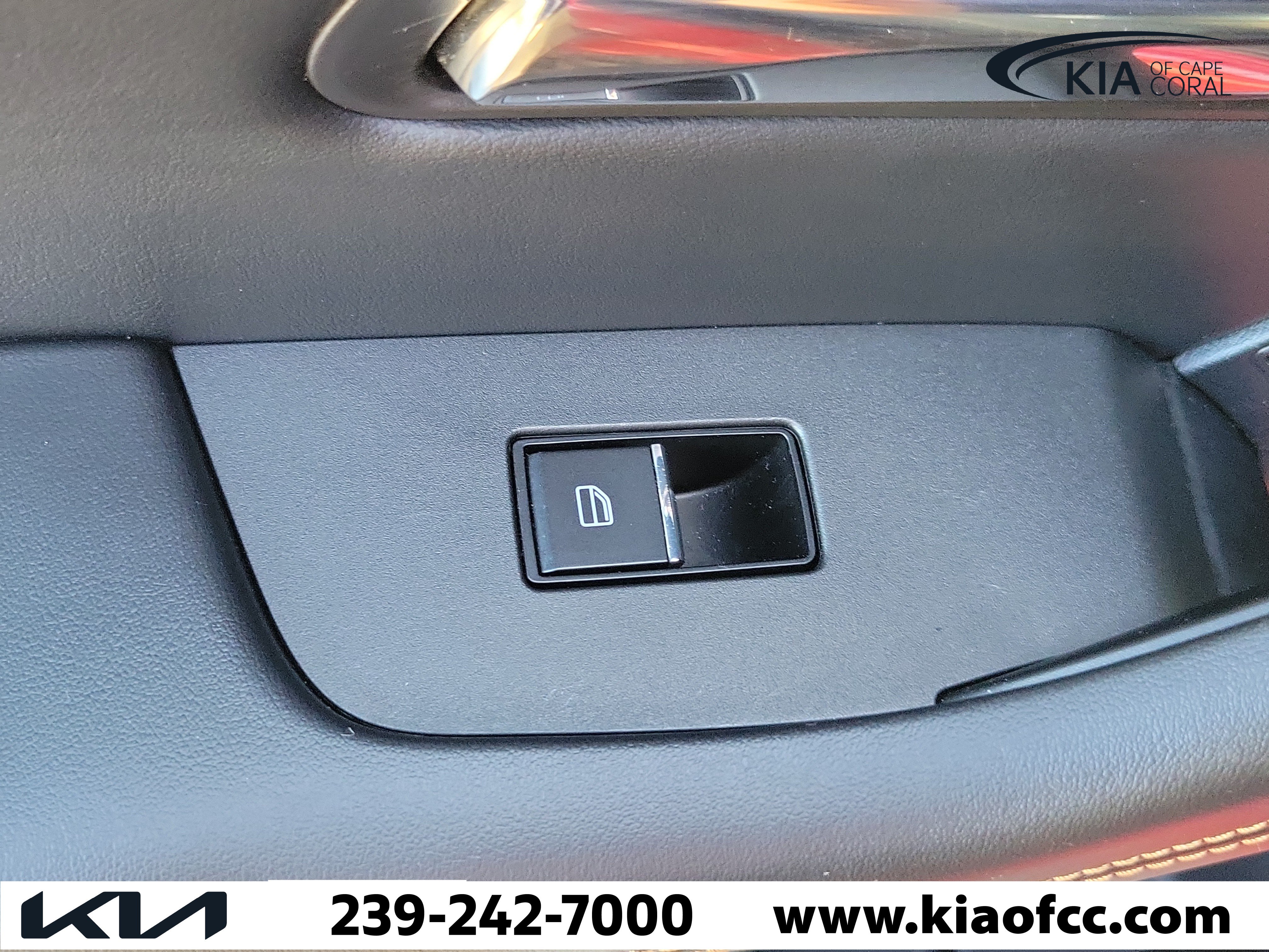 Used 2024 MAZDA CX-90 Plug-In Hybrid w/ Premium Plus AWD/4WD image 18