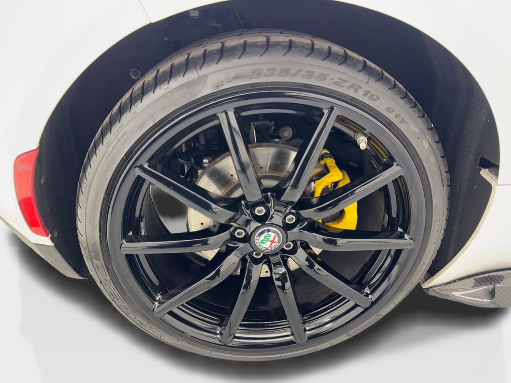 Used 2018 Alfa Romeo 4C Base image 57