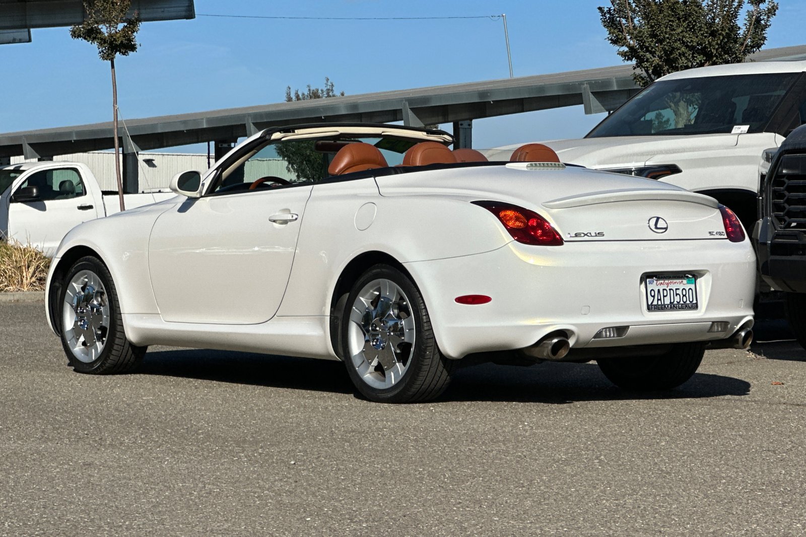 Used 2005 Lexus SC 430 Convertible w/ Preferred Accessory Pkg RWD image 7
