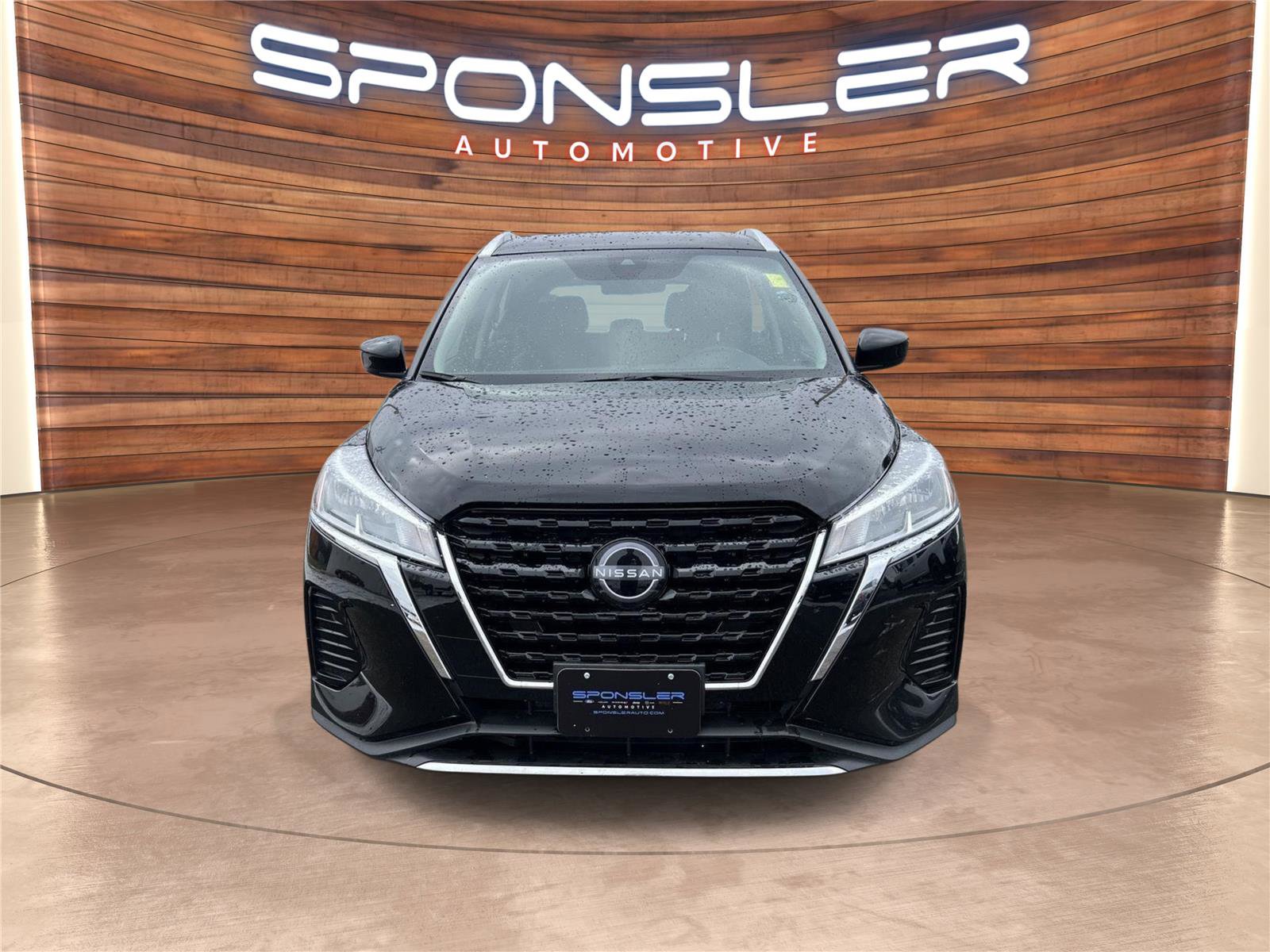 Used 2024 Nissan Kicks SV image 8