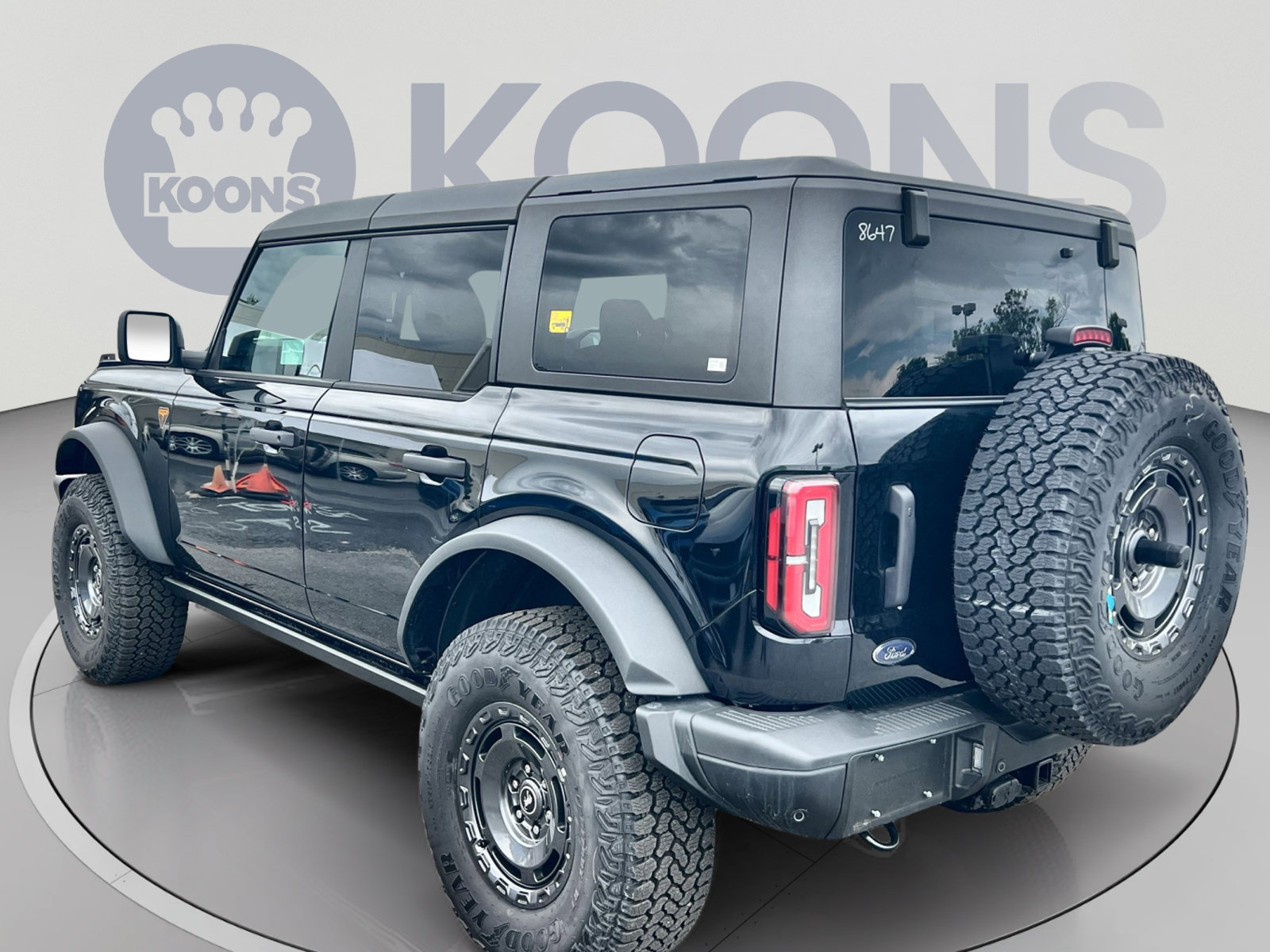 New 2025 Ford Bronco Badlands w/ Sasquatch Package AWD/4WD image 14
