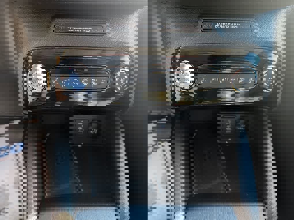 Used 2023 Ford Escape Platinum image 23