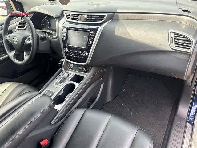 Used 2023 Nissan Murano SV FWD image 11