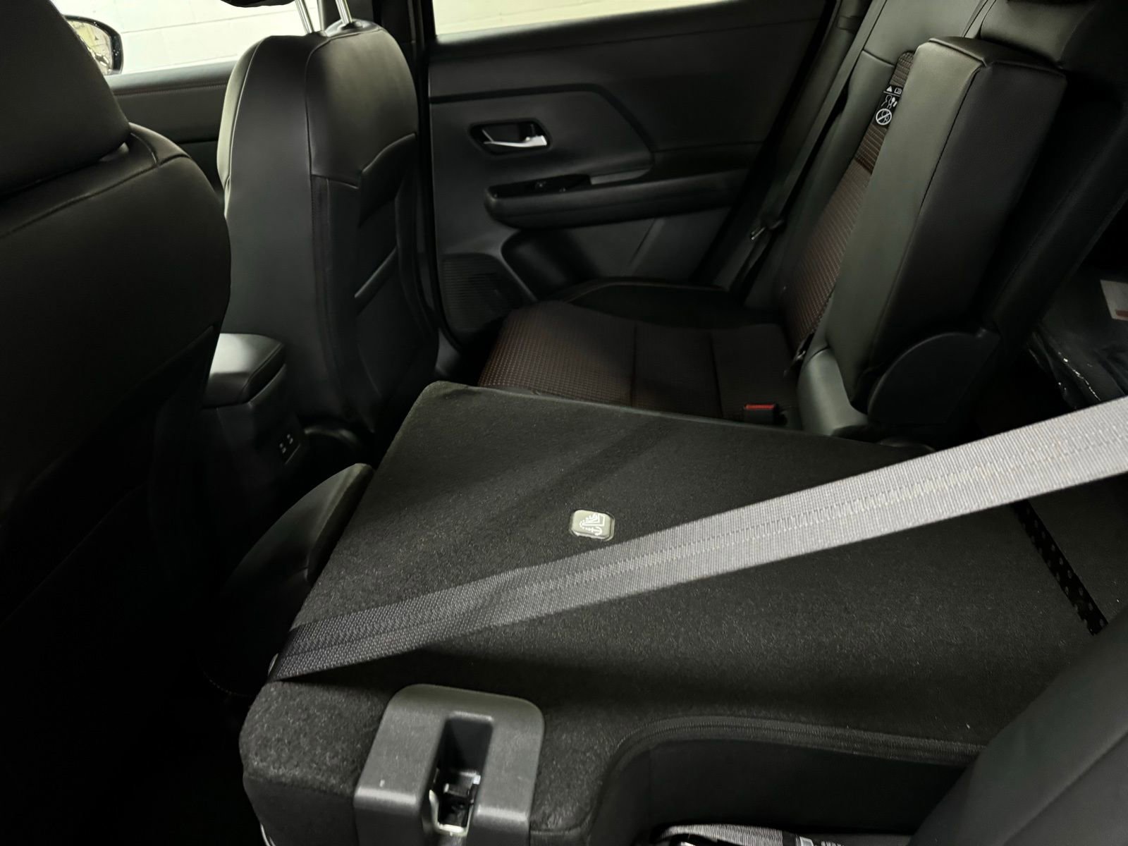 New 2026 Nissan Kicks SR w/ Cold Weather Package image 26