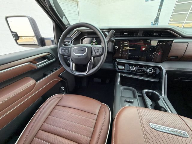 Used 2026 GMC Sierra 2500 Denali Ultimate AWD/4WD image 18