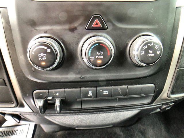 Used 2016 RAM 2500 SLT image 17