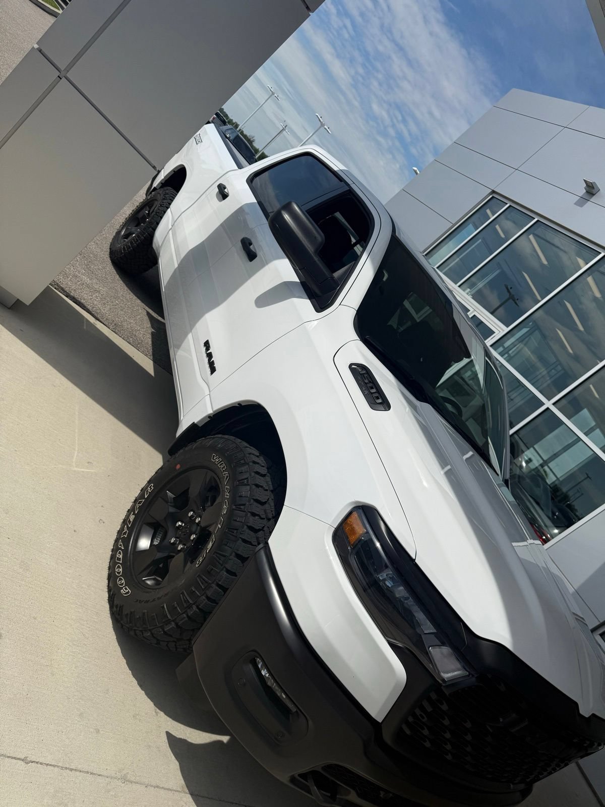 Used 2025 RAM 1500 Classic Warlock AWD/4WD image 3