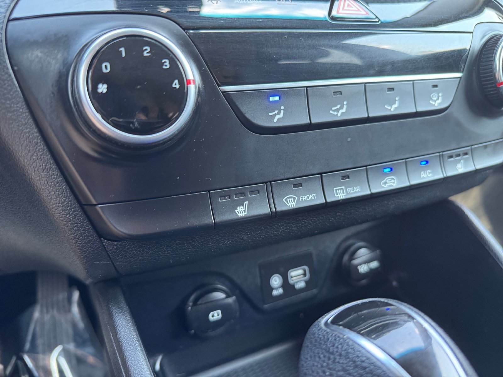 Used 2021 Hyundai Tucson Value FWD image 16