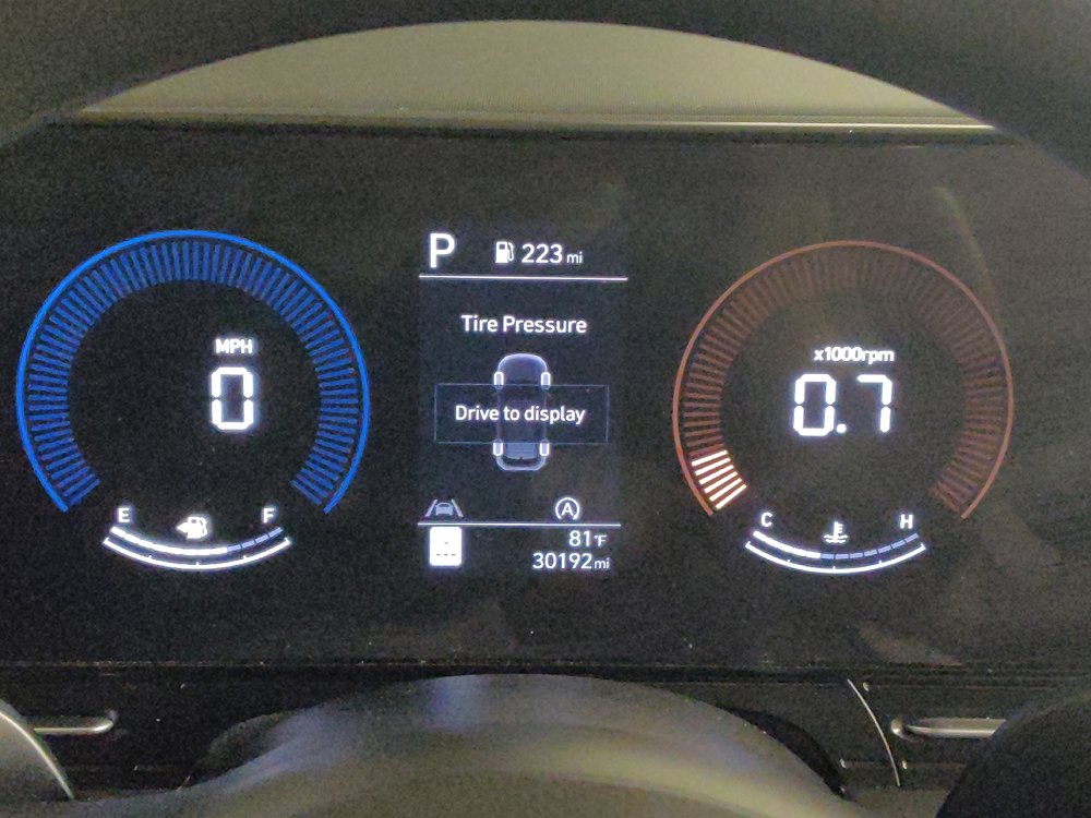 Used 2024 Hyundai Kona SE FWD image 23