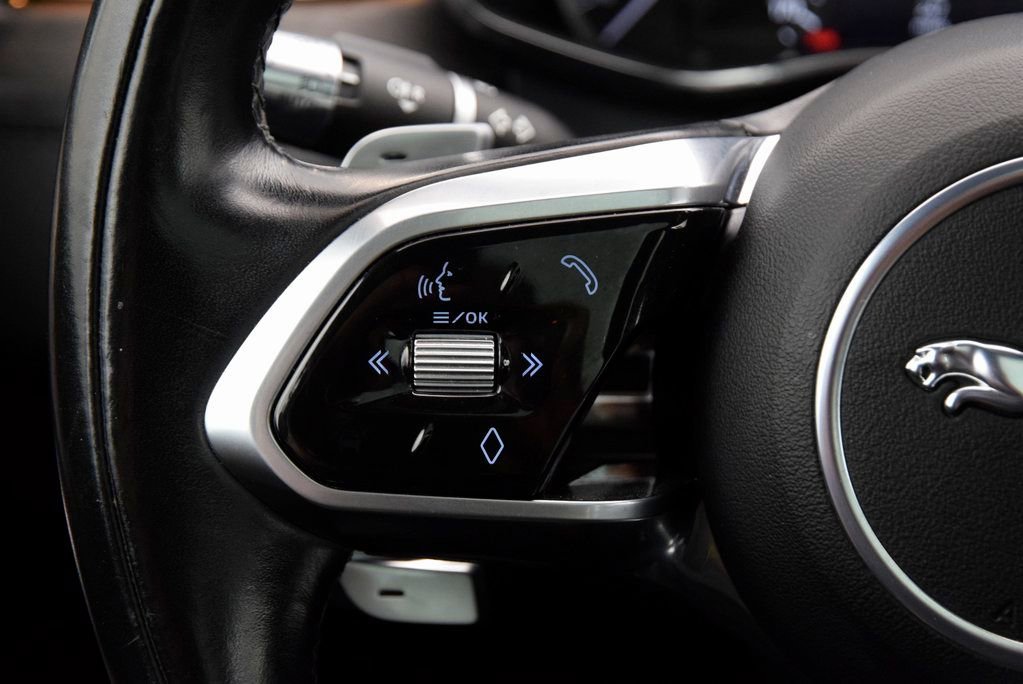 Used 2021 Jaguar F-PACE S image 24