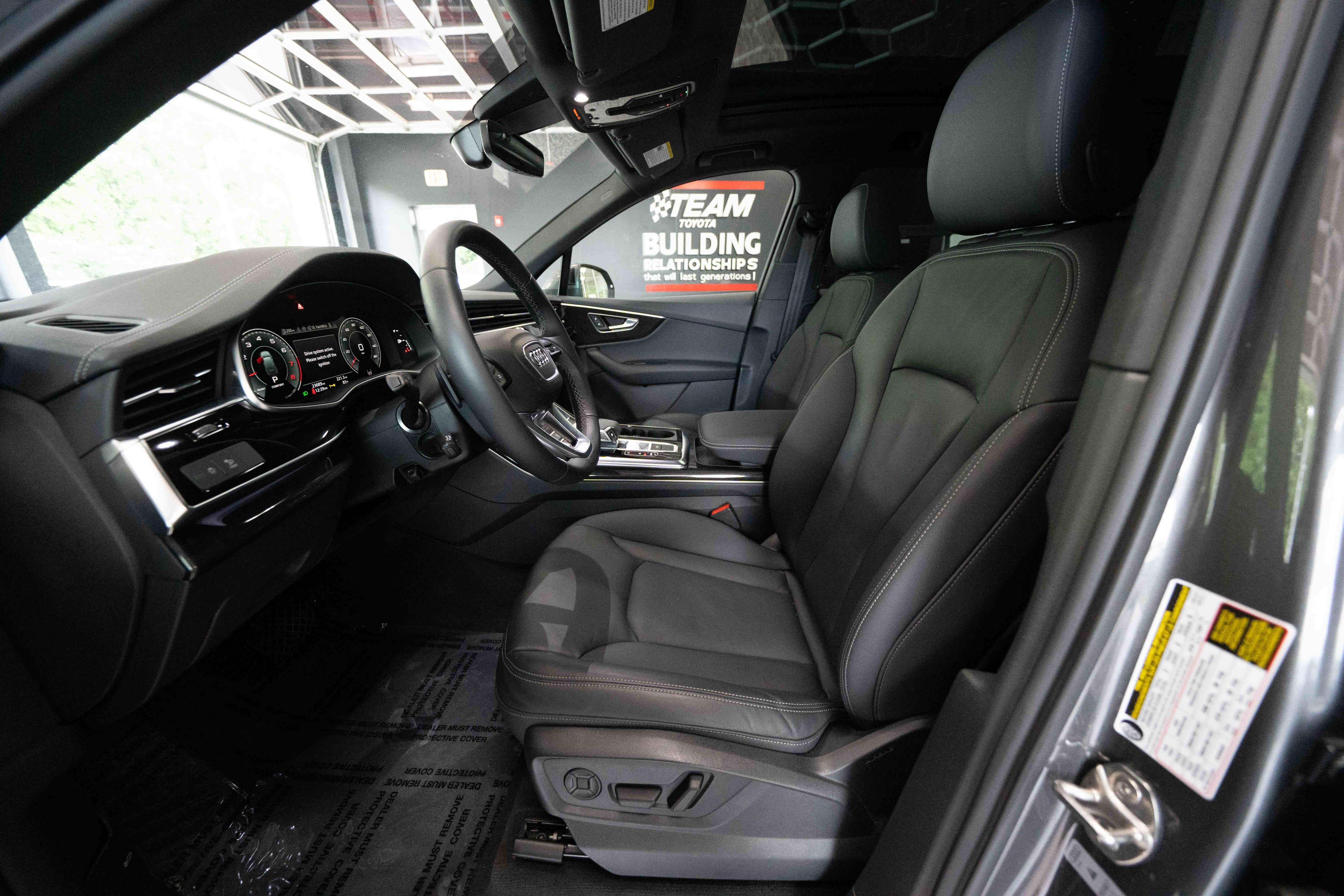 Used 2025 Audi Q7 2.0T Premium AWD/4WD image 9
