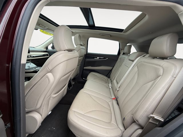 Certified 2023 Lincoln Nautilus Reserve image 12