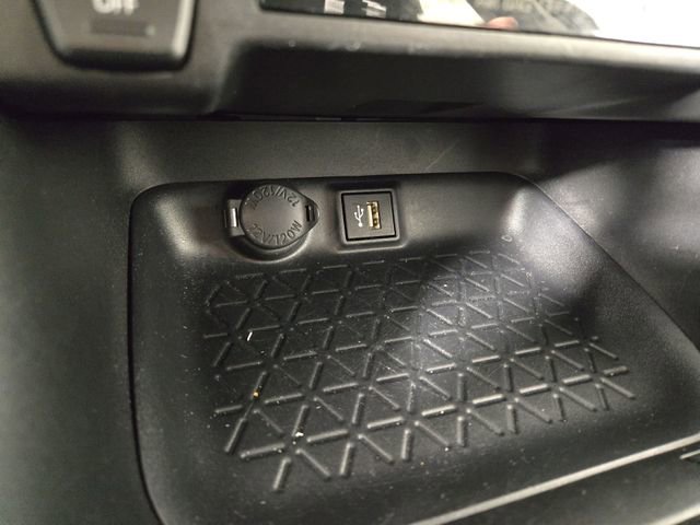 Used 2025 Toyota RAV4 XLE image 26