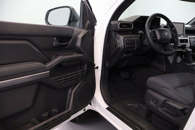 New 2025 Toyota Tacoma SR5 image 6