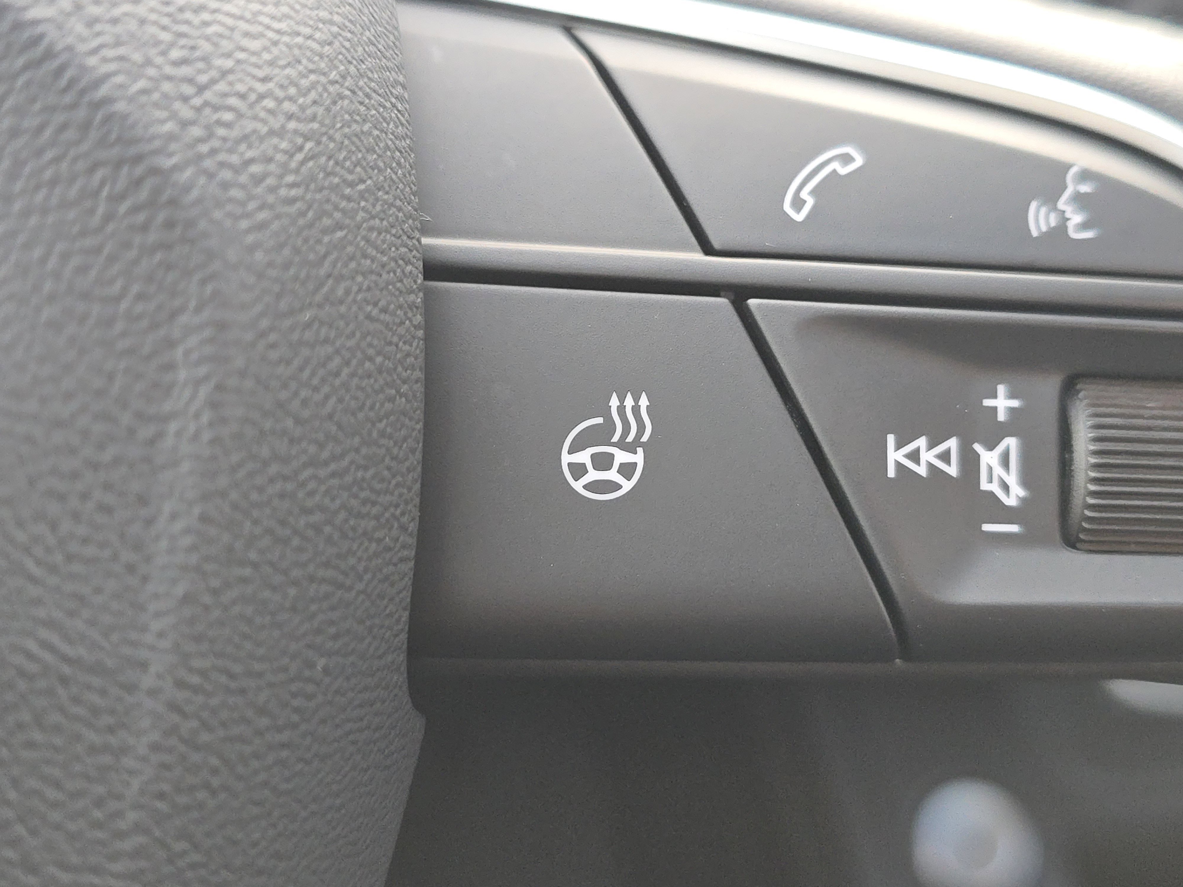 Certified 2022 Audi A4 2.0T Premium Plus w/ Premium Plus Package image 12