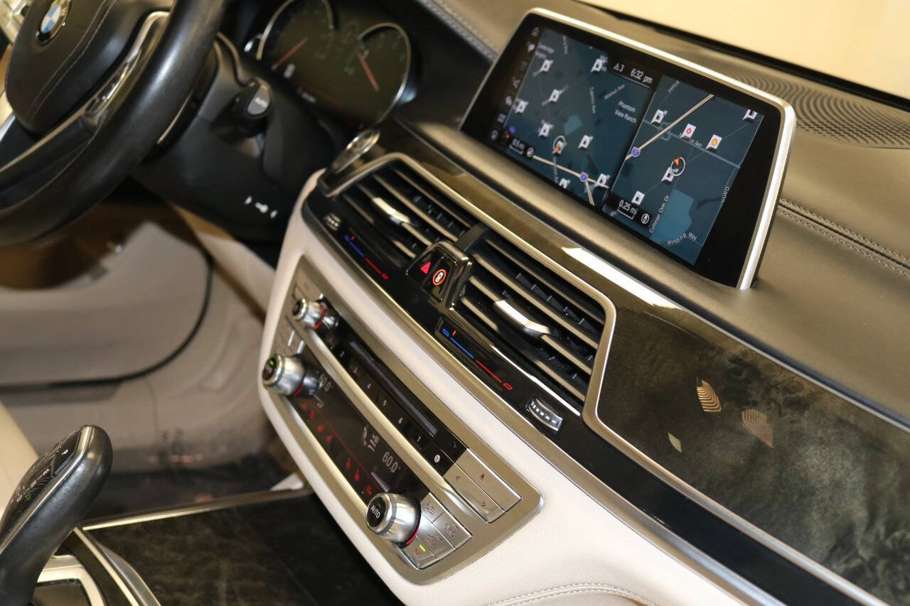 Used 2016 BMW 740i RWD image 61