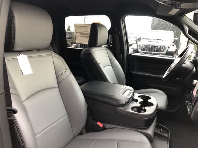New 2026 RAM 3500 Tradesman AWD/4WD image 39