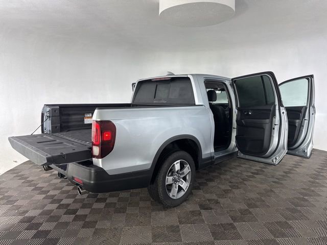 Certified 2025 Honda Ridgeline RTL image 19